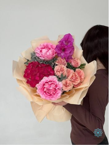 Colorful Mixed Flower Bouquet for Gifting
