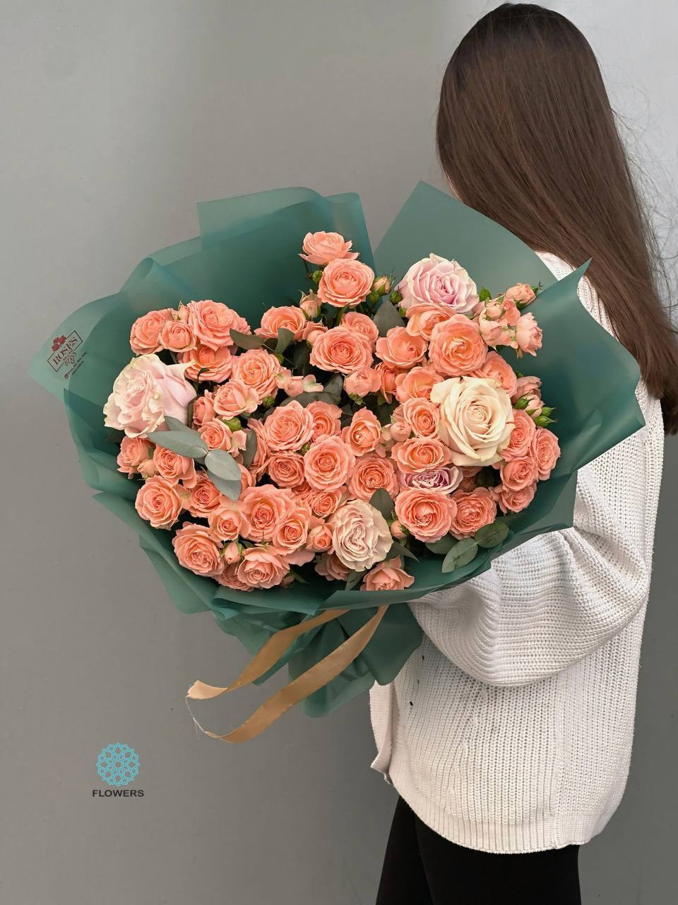 Orange Spray Roses Green Bouquet 