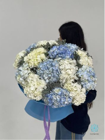 Luxury Blue & White Hydrangea Bouquet